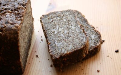 Gabonamentes kenyér magokból